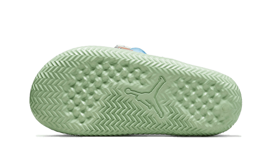 air-jordan-super-play-slide-j-balvin-45a6e4