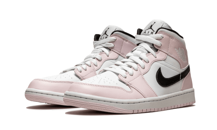 air-jordan-1-mid-barely-rose-45a6e4