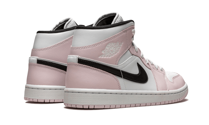 air-jordan-1-mid-barely-rose-45a6e4
