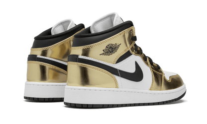 air-jordan-1-mid-white-metallic-gold-45a6e4