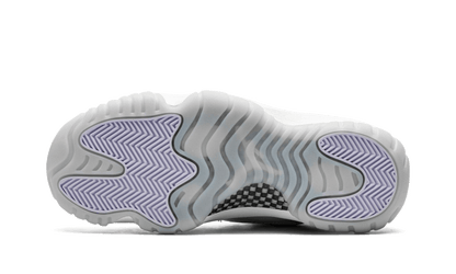air-jordan-11-retro-low-pure-violet-45a6e4