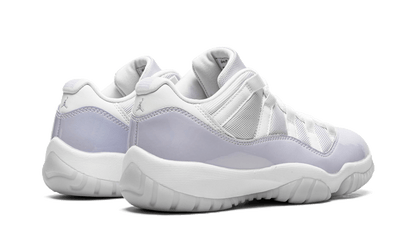 air-jordan-11-retro-low-pure-violet-45a6e4