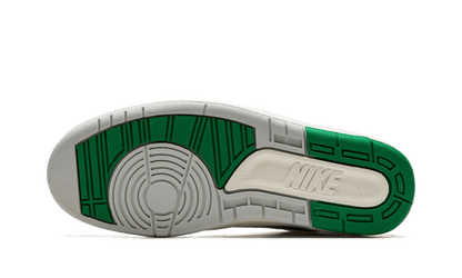 air-jordan-2-low-se-nina-chanel-malachite-45a6e4
