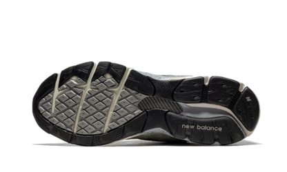 New Balance 990 V3 Patta Keep Your Family Close - M990PP3