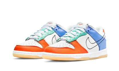 Nike Dunk Low Nike 101 - DX3363-100