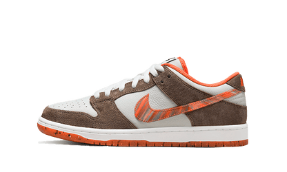 Nike SB Dunk Low Crushed D.C. - DH7782-001