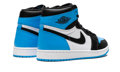 air-jordan-1-retro-high-og-unc-toe-2023-45a6e4